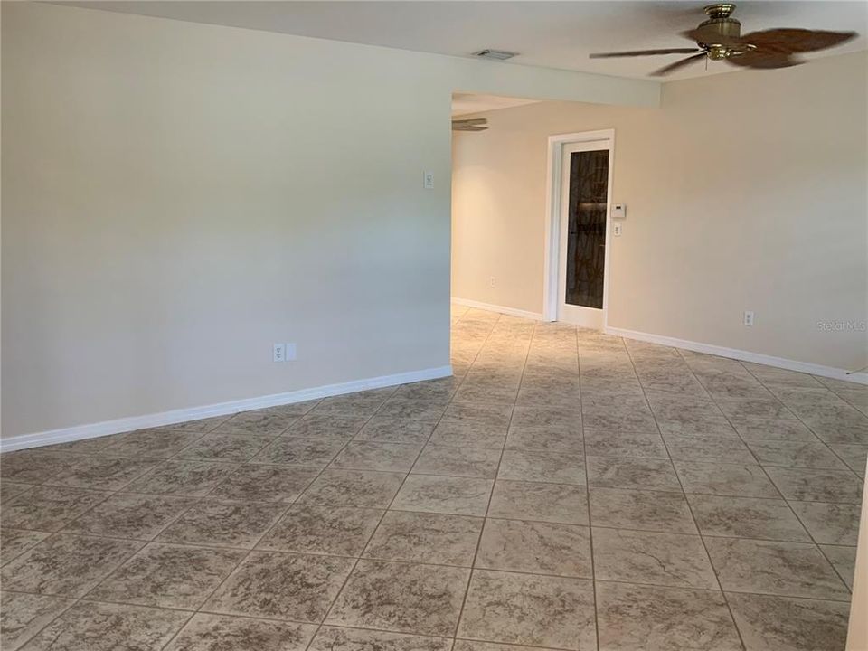 For Rent: $3,300 (2 beds, 2 baths, 1301 Square Feet)