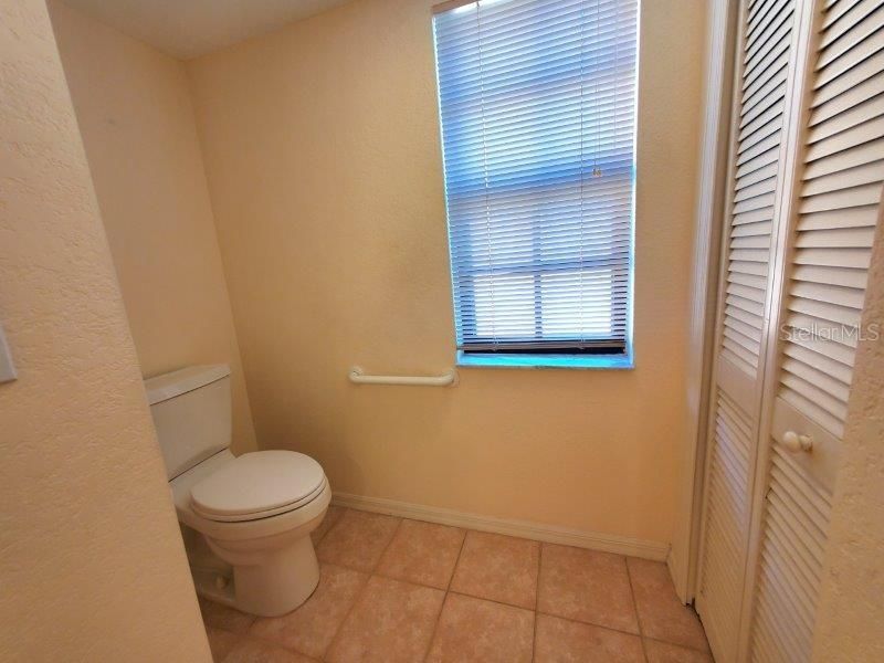 For Rent: $2,850 (2 beds, 2 baths, 1823 Square Feet)