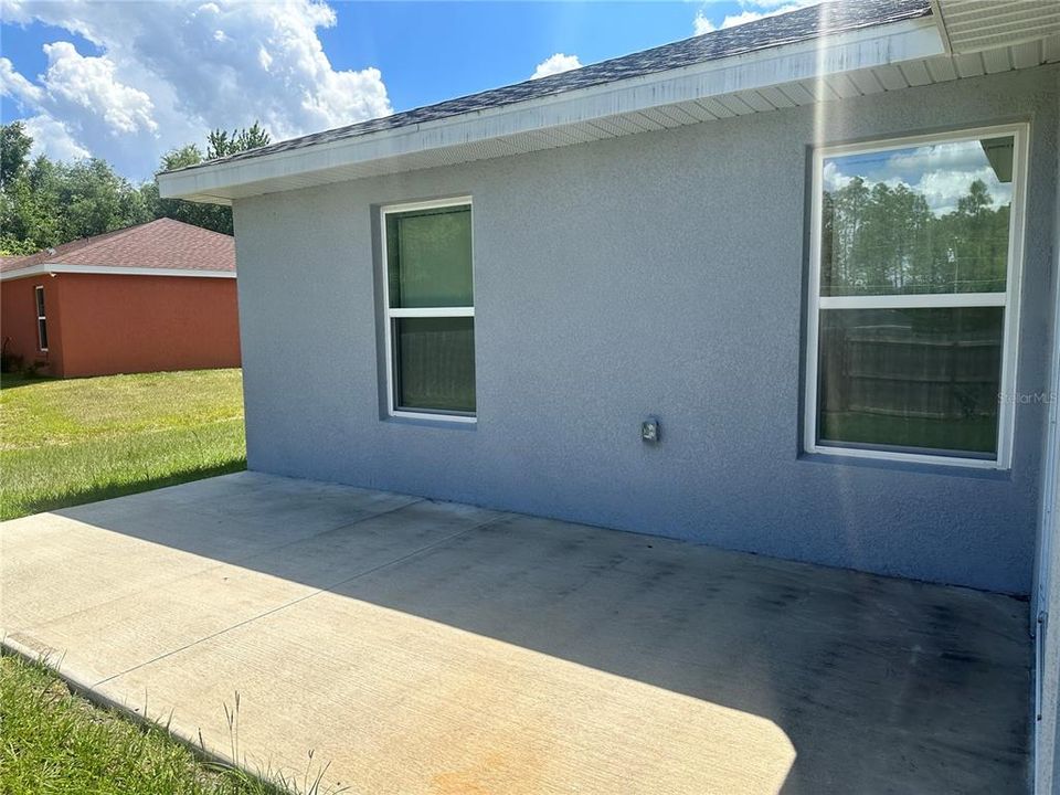 For Rent: $1,875 (3 beds, 2 baths, 1567 Square Feet)