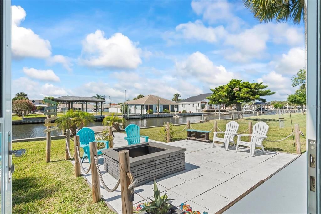 For Sale: $639,000 (2 beds, 2 baths, 1296 Square Feet)