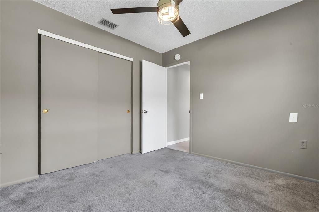 Active With Contract: $369,000 (3 beds, 2 baths, 1606 Square Feet)