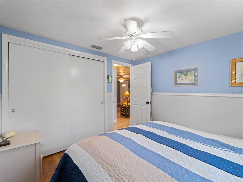 For Sale: $329,000 (3 beds, 2 baths, 1142 Square Feet)