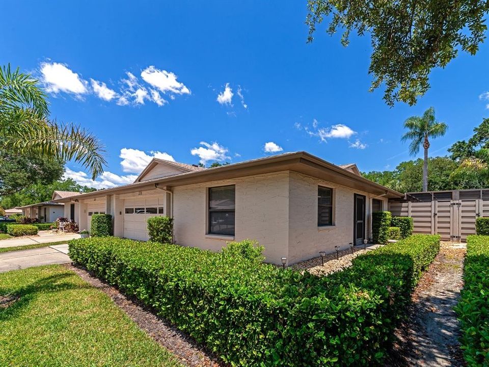 For Sale: $435,000 (3 beds, 2 baths, 2274 Square Feet)