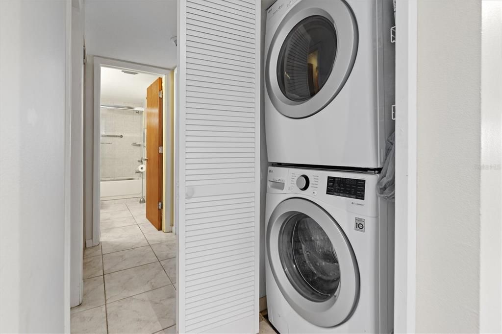 Full size washer & dryer in the unit