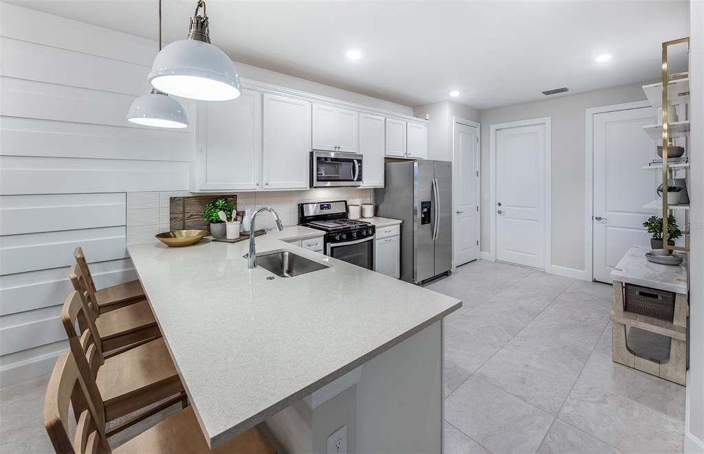 For Sale: $456,609 (2 beds, 2 baths, 1448 Square Feet)