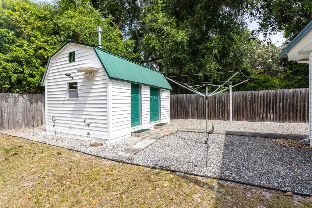 For Sale: $234,000 (3 beds, 2 baths, 1316 Square Feet)