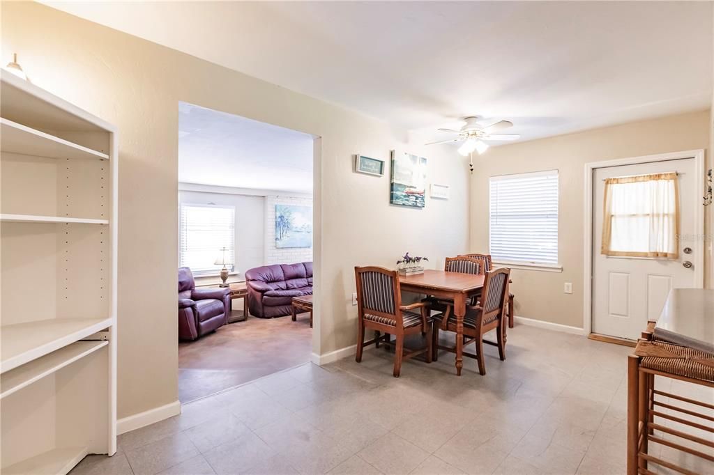 For Sale: $365,000 (4 beds, 2 baths, 2120 Square Feet)