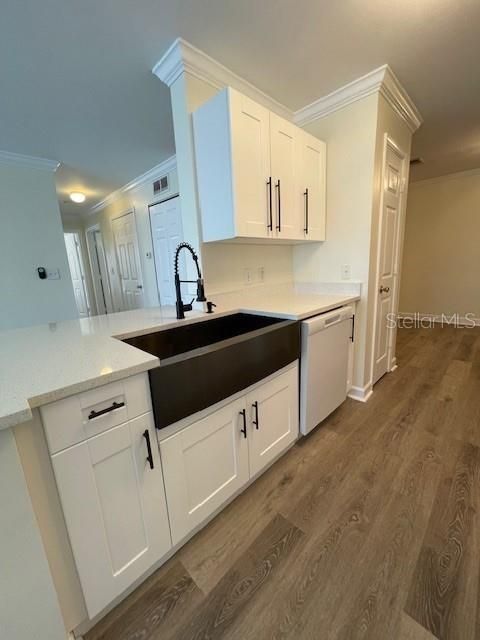 For Rent: $2,200 (3 beds, 2 baths, 1335 Square Feet)