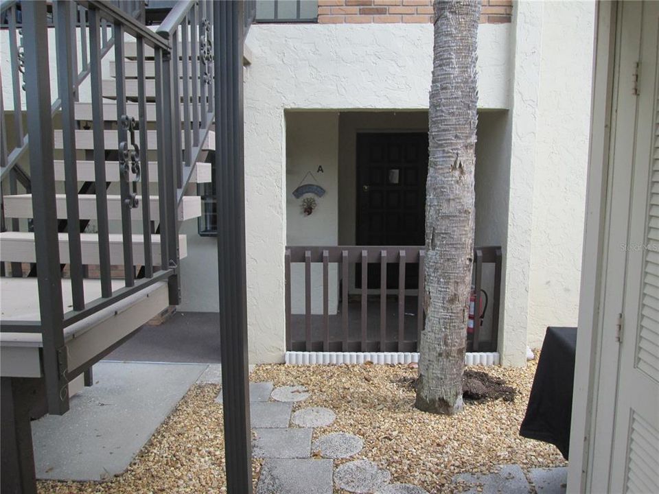 For Rent: $1,800 (2 beds, 2 baths, 1064 Square Feet)
