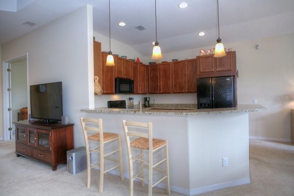 Active With Contract: $2,495 (3 beds, 2 baths, 1851 Square Feet)