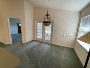 For Rent: $2,100 (3 beds, 2 baths, 1338 Square Feet)