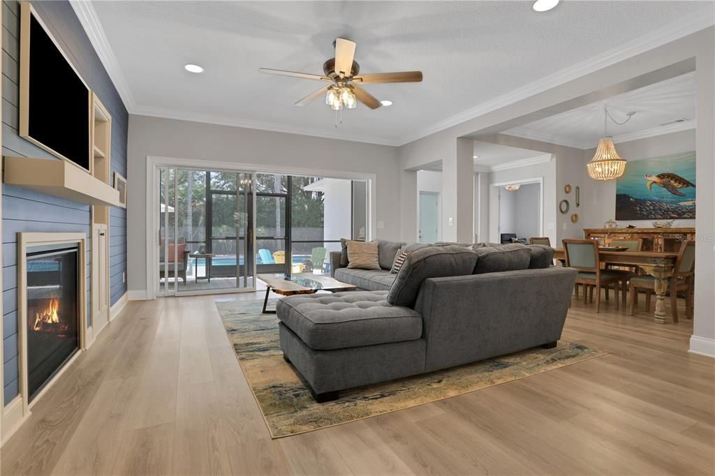 Active With Contract: $1,495,000 (5 beds, 4 baths, 3480 Square Feet)