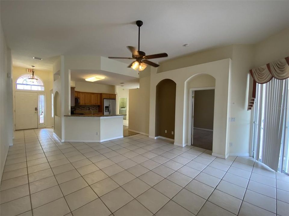 Active With Contract: $2,599 (4 beds, 3 baths, 1930 Square Feet)