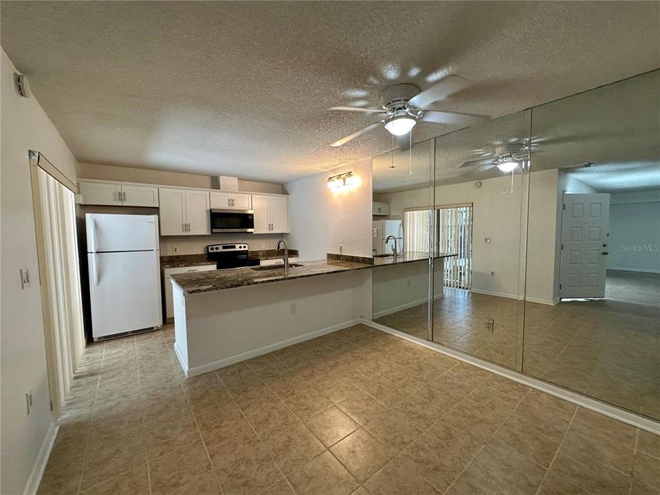 For Rent: $2,000 (2 beds, 2 baths, 1344 Square Feet)