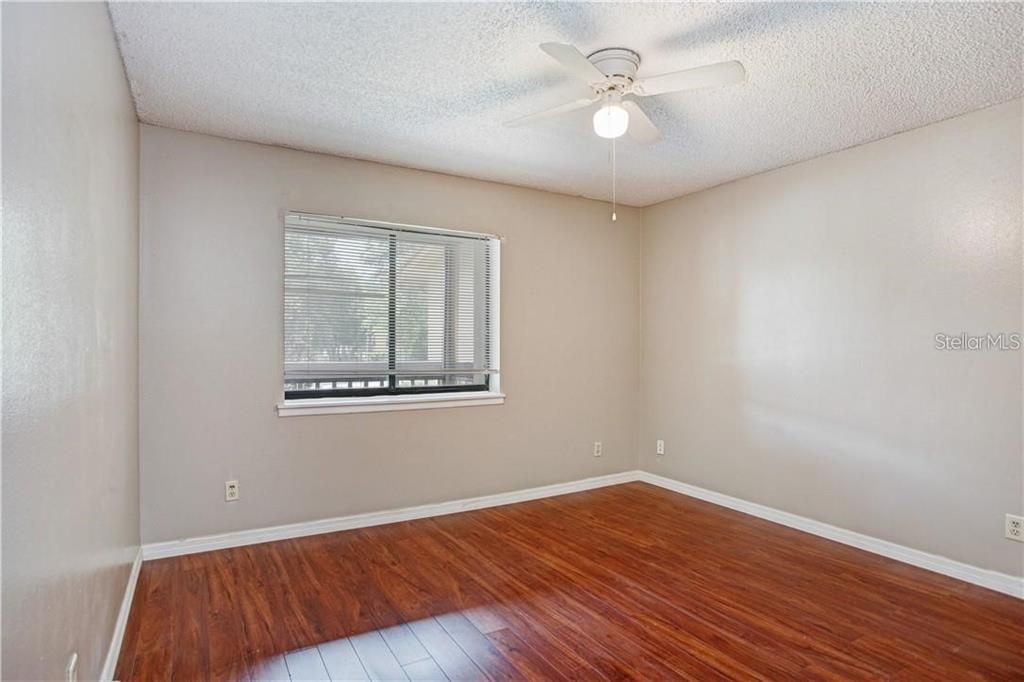 Recently Rented: $1,495 (1 beds, 1 baths, 825 Square Feet)