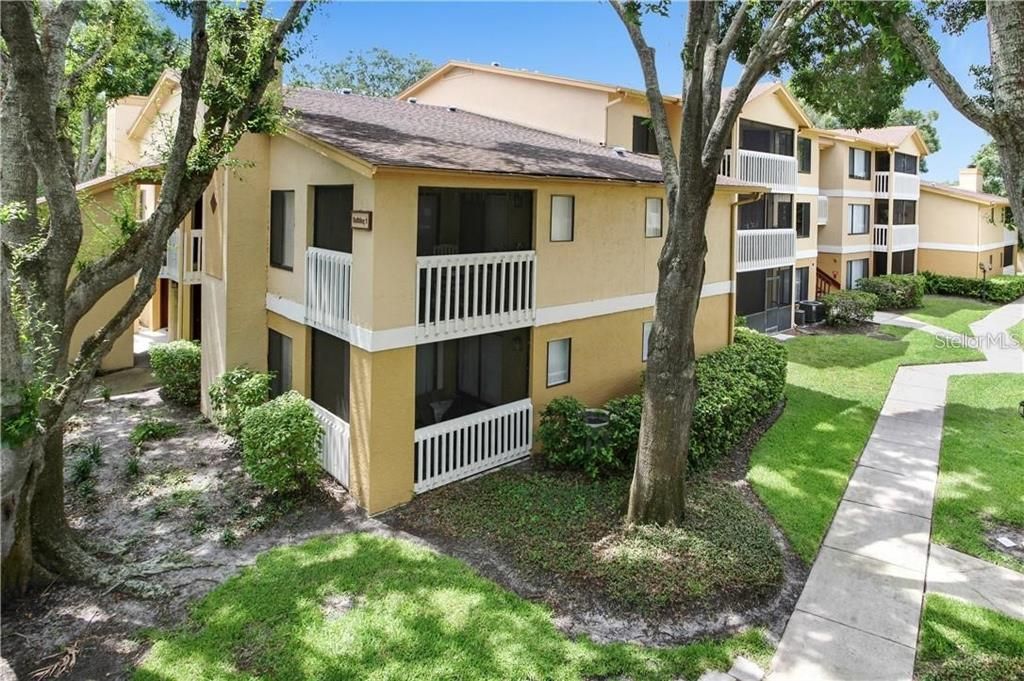 Recently Rented: $1,495 (1 beds, 1 baths, 825 Square Feet)
