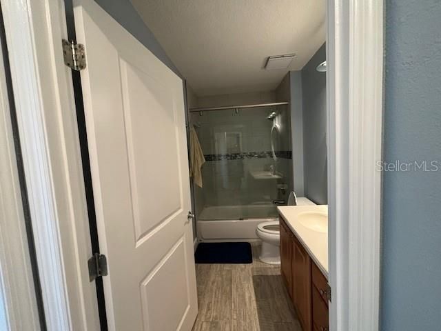 For Rent: $2,800 (2 beds, 2 baths, 1345 Square Feet)