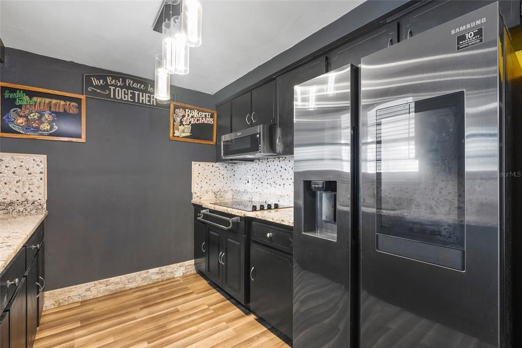 Active With Contract: $312,000 (2 beds, 2 baths, 1340 Square Feet)