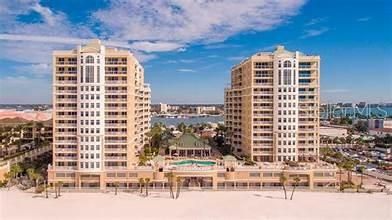 Active With Contract: $1,650 (1 beds, 1 baths, 475 Square Feet)