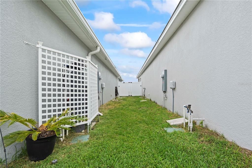 For Sale: $440,900 (3 beds, 2 baths, 2067 Square Feet)
