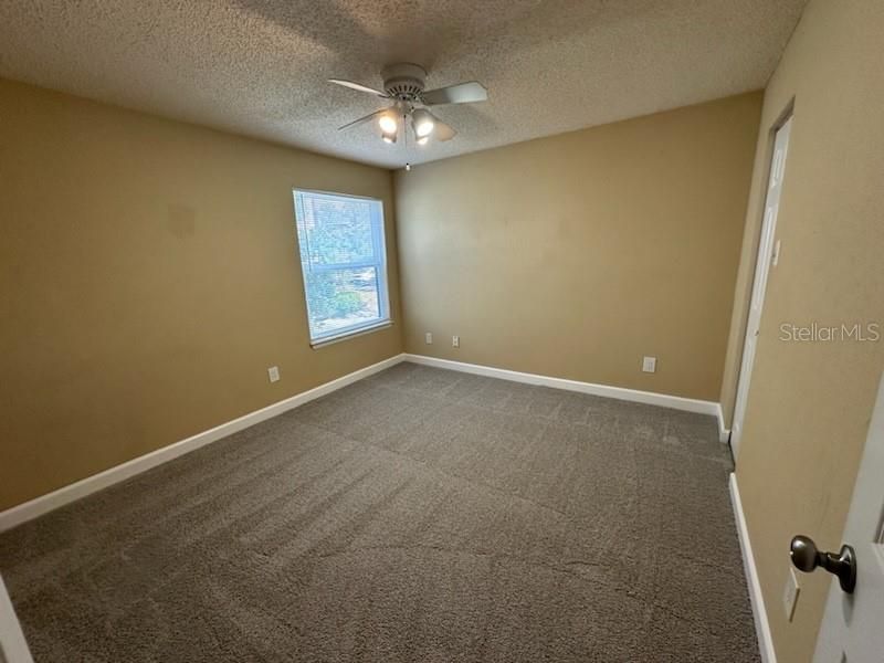 For Sale: $169,500 (1 beds, 1 baths, 645 Square Feet)