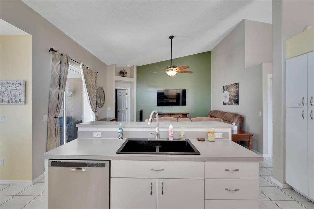 For Sale: $430,000 (3 beds, 2 baths, 1770 Square Feet)