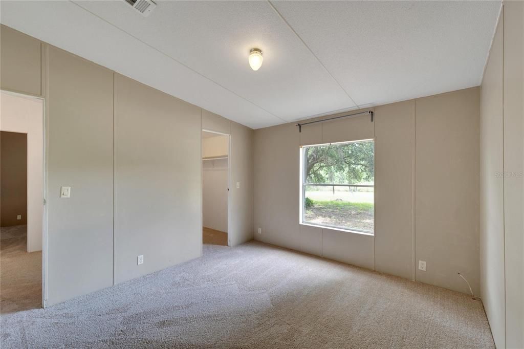 Bedroom 2 walk-in closet