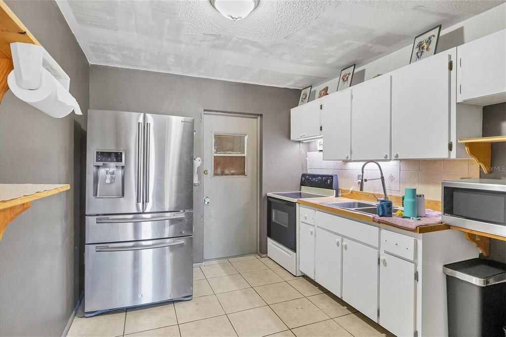 Active With Contract: $299,900 (0 beds, 0 baths, 1484 Square Feet)