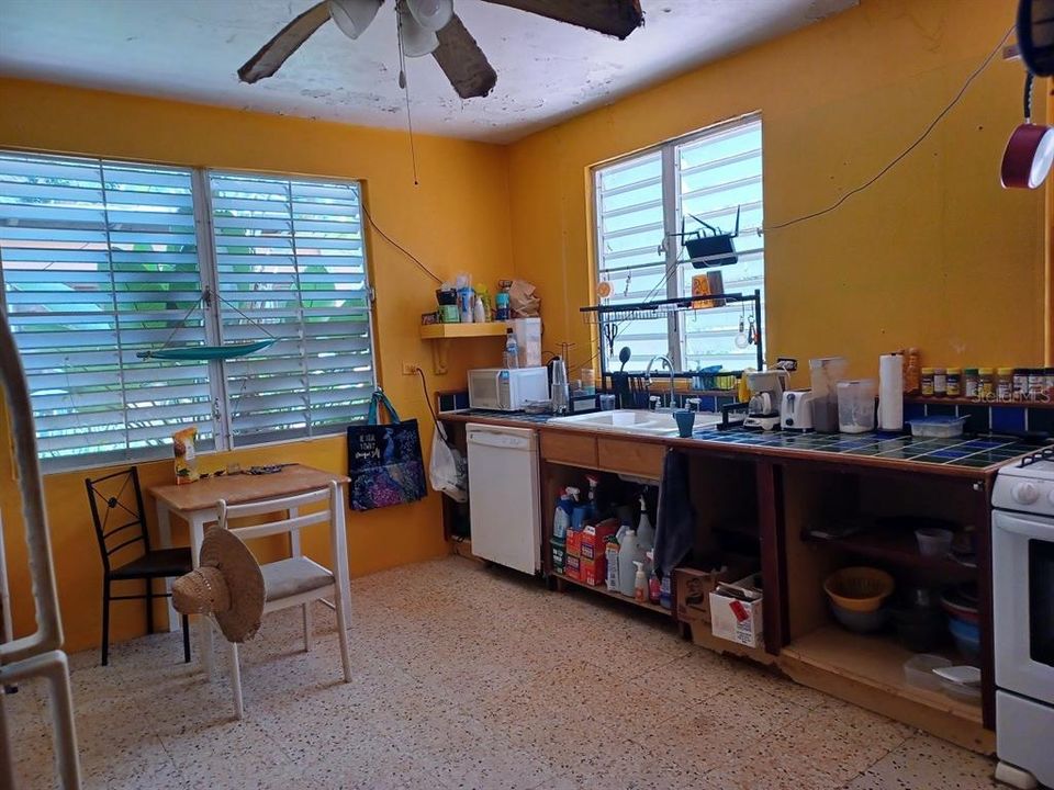 owner's quarters kitchen