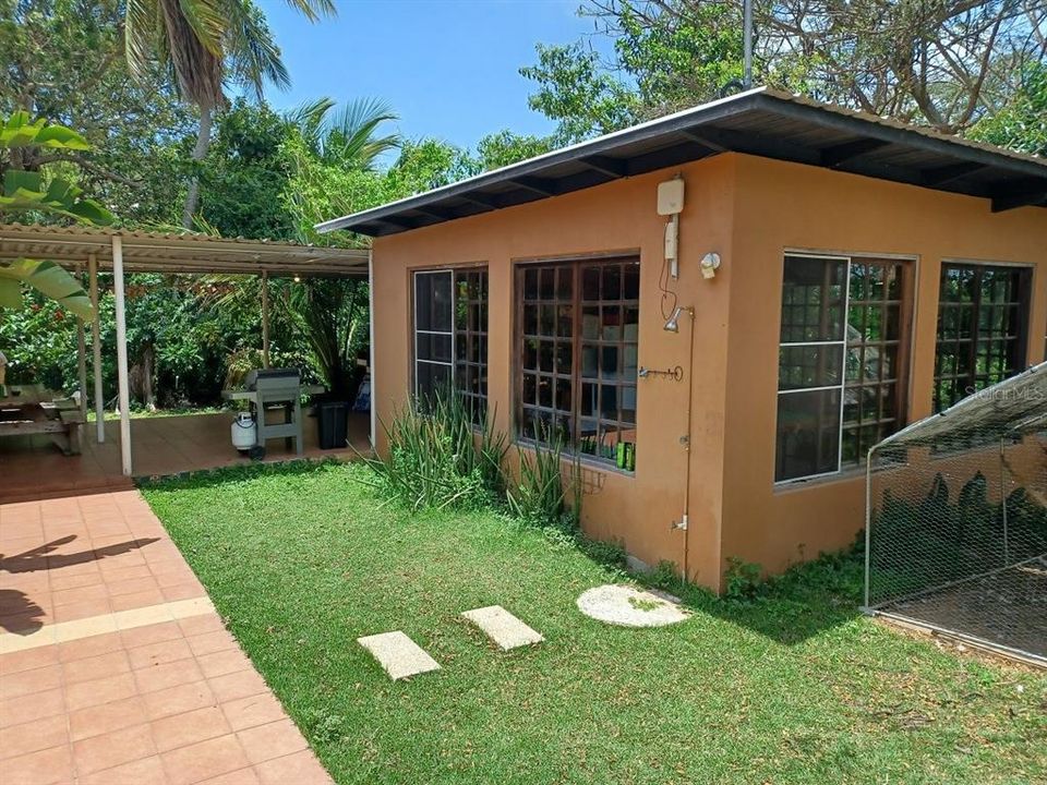 sunroom exterior