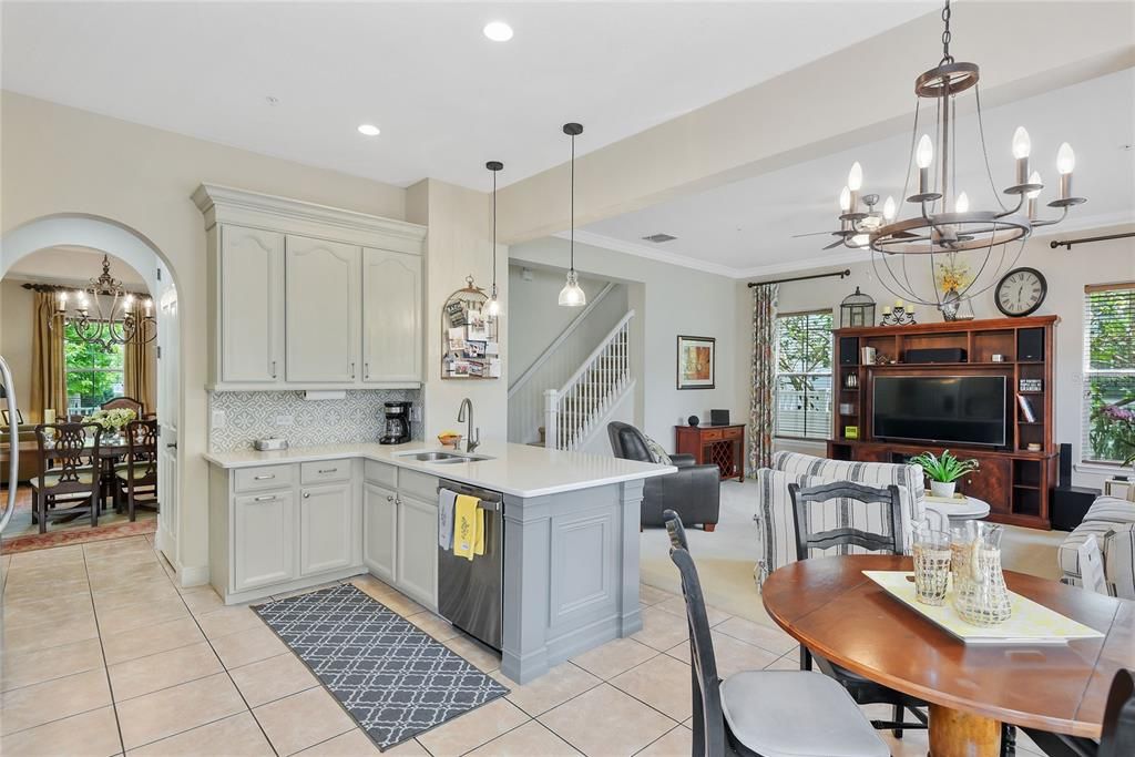 Active With Contract: $1,150,000 (4 beds, 2 baths, 2676 Square Feet)