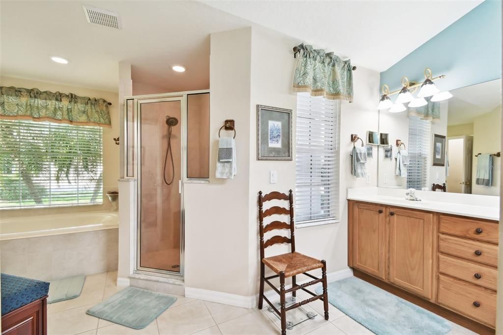 Active With Contract: $520,000 (4 beds, 2 baths, 2443 Square Feet)