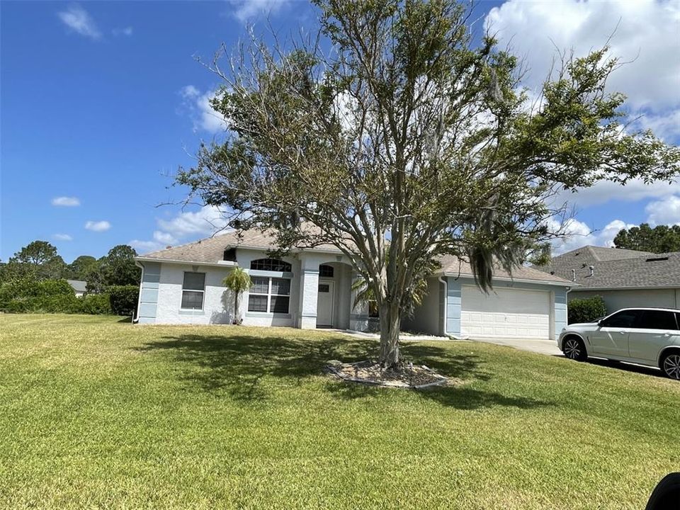 Recientemente alquilado: $2,500 (3 camas, 2 baños, 1812 Pies cuadrados)