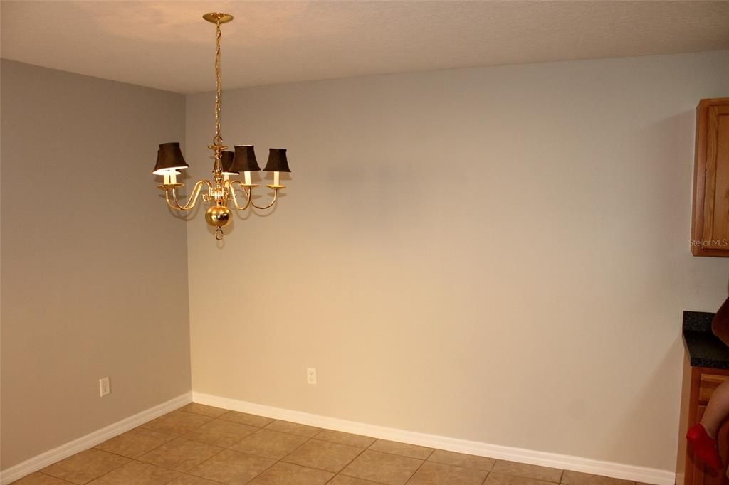 Active With Contract: $2,200 (3 beds, 2 baths, 1668 Square Feet)