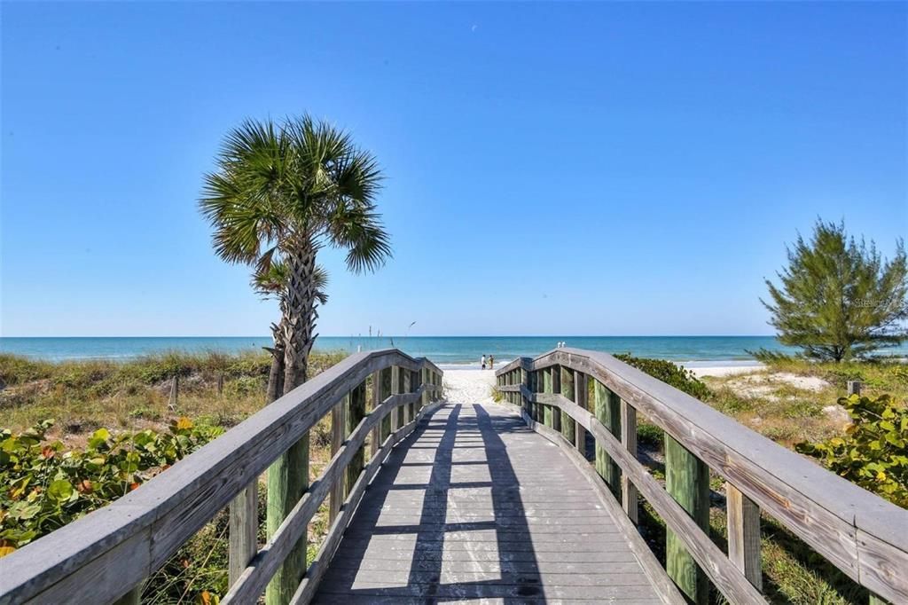 4th Avenue Board Walk to Beach