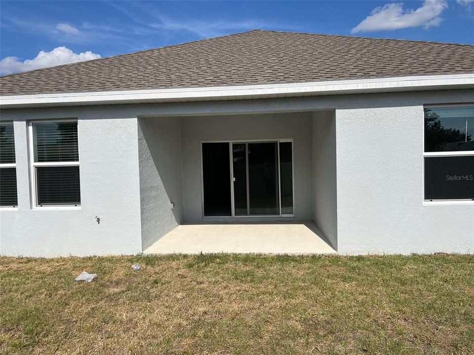 For Rent: $2,300 (4 beds, 2 baths, 2109 Square Feet)