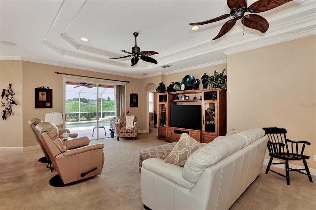 Active With Contract: $499,900 (4 beds, 2 baths, 2092 Square Feet)