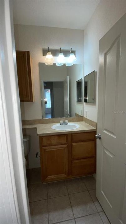 For Rent: $2,200 (2 beds, 2 baths, 1361 Square Feet)