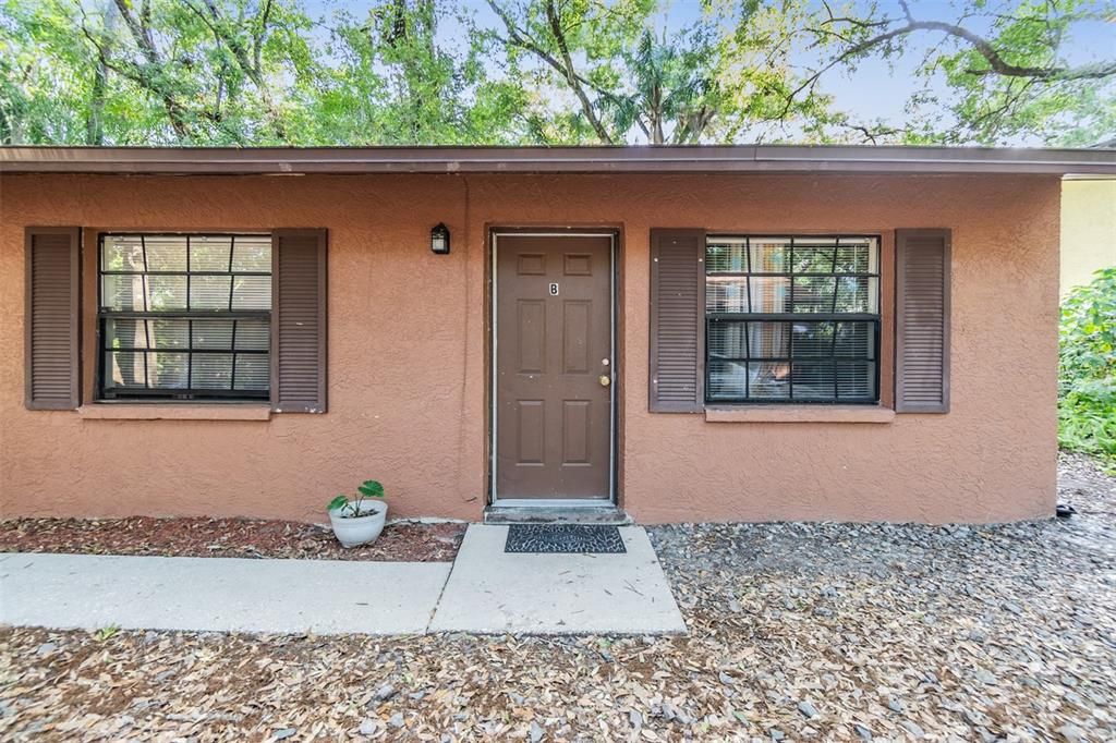 For Sale: $335,000 (0 beds, 0 baths, 1566 Square Feet)