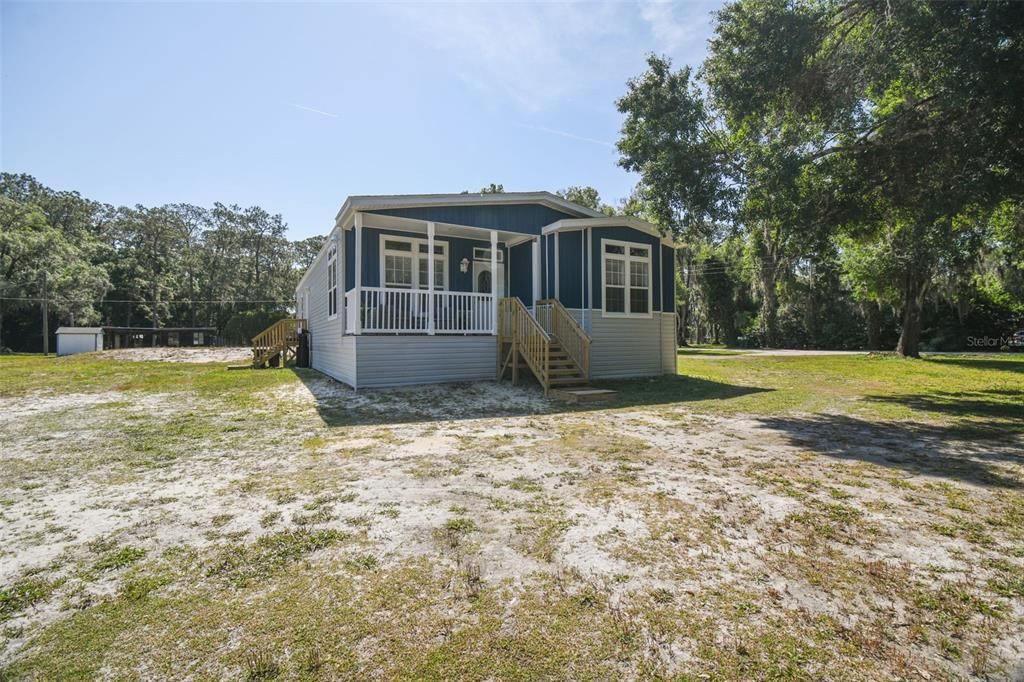 Recently Sold: $599,000 (3 beds, 2 baths, 1778 Square Feet)