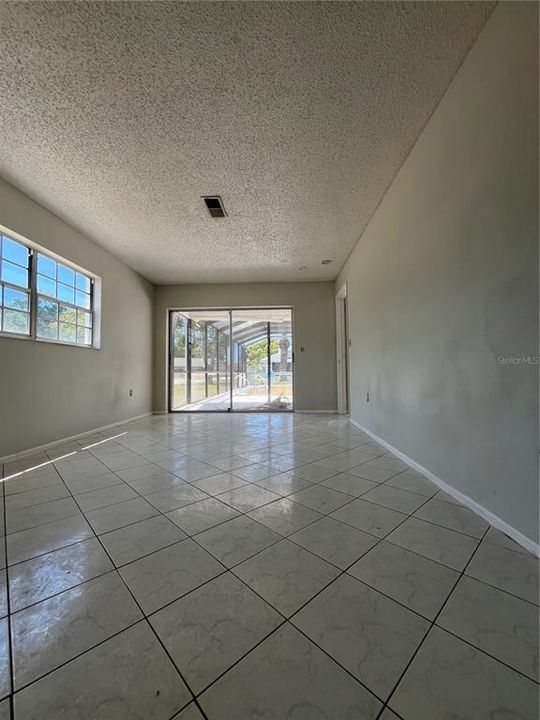 Active With Contract: $239,500 (3 beds, 2 baths, 1771 Square Feet)
