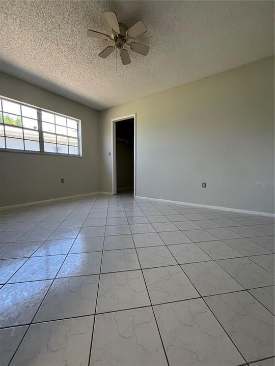 Active With Contract: $239,500 (3 beds, 2 baths, 1771 Square Feet)