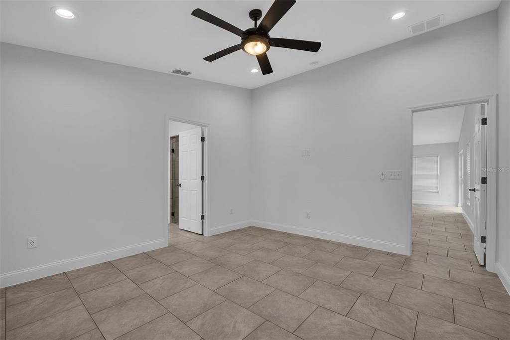 Active With Contract: $345,000 (3 beds, 2 baths, 1587 Square Feet)