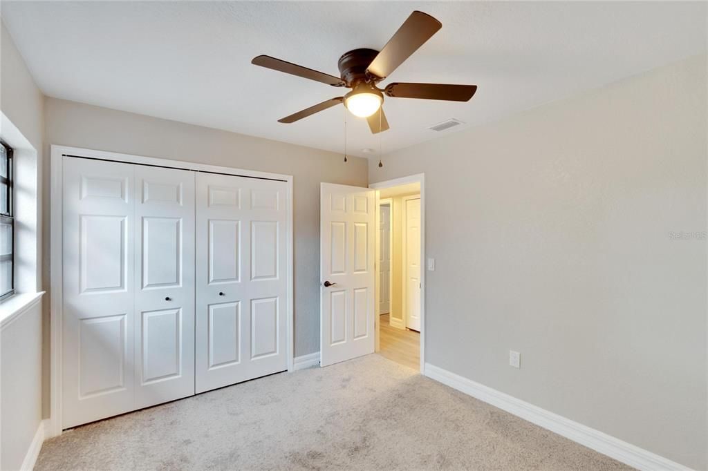 Active With Contract: $424,900 (3 beds, 2 baths, 1960 Square Feet)