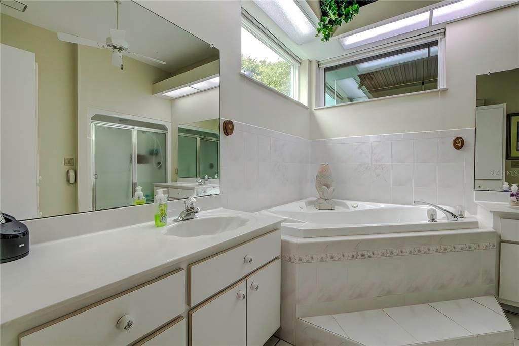 Owner's Bathroom with Garden Tub and Seperate Stall Shower