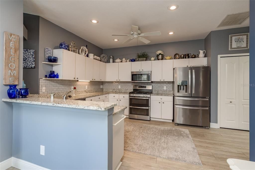 For Sale: $499,900 (2 beds, 2 baths, 1544 Square Feet)