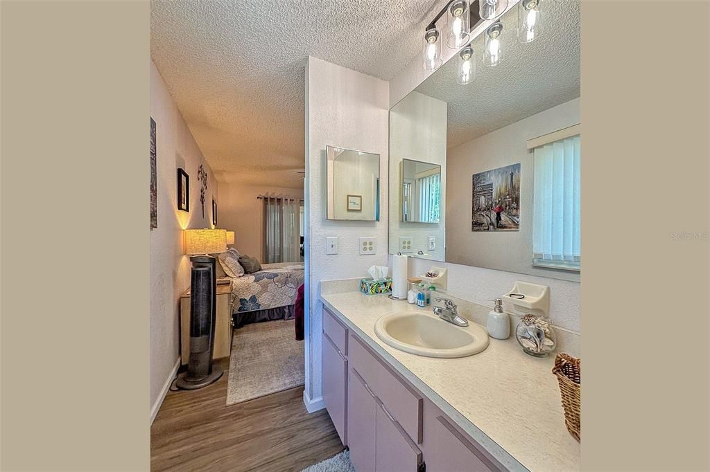 For Sale: $247,500 (2 beds, 2 baths, 1432 Square Feet)