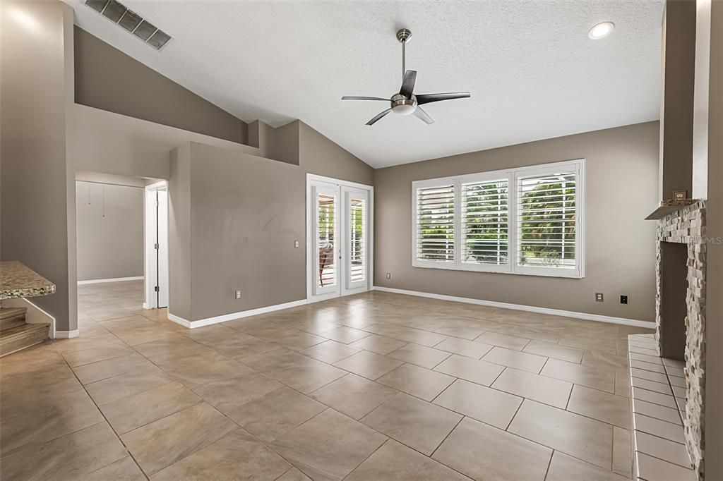 Active With Contract: $624,900 (4 beds, 2 baths, 2685 Square Feet)