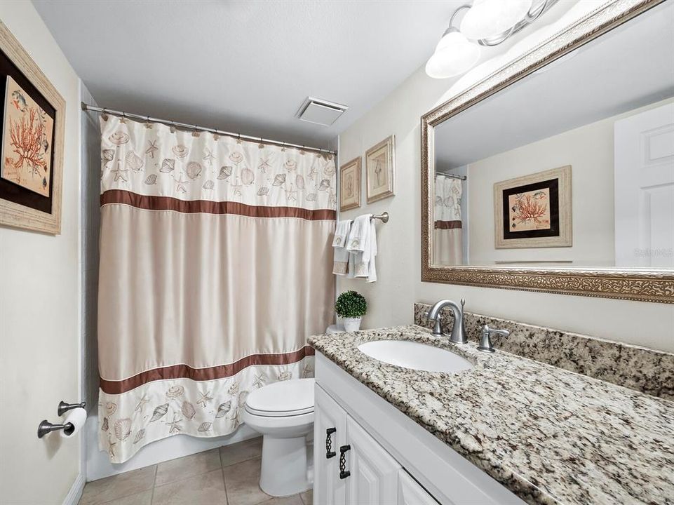 待售: $649,000 (2 贝兹, 2 浴室, 1284 平方英尺)