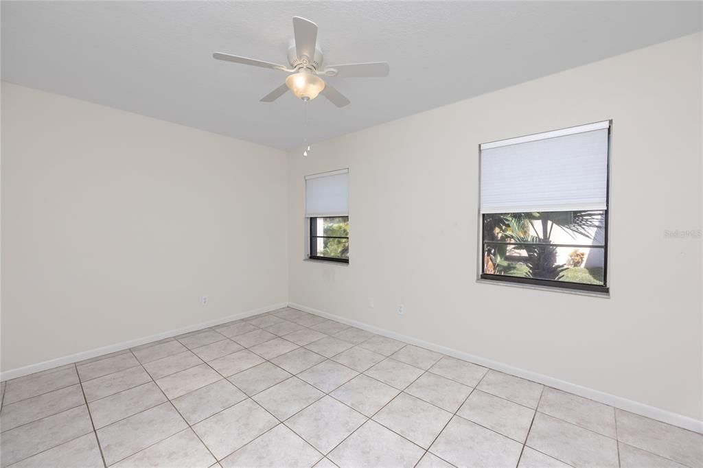 Active With Contract: $399,000 (3 beds, 2 baths, 1650 Square Feet)